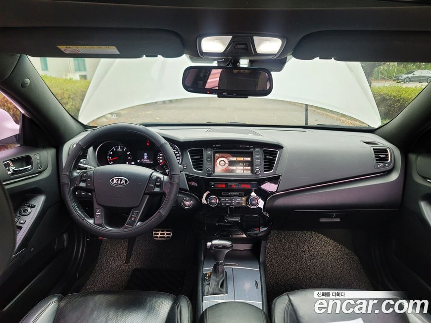 Kia K7 2011