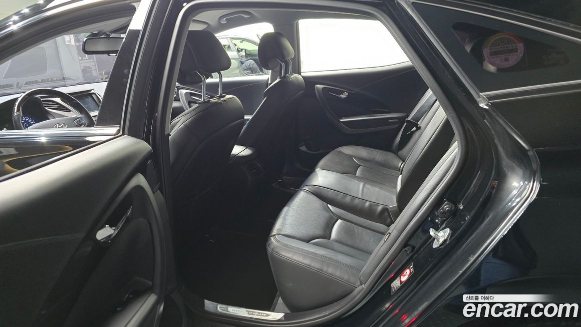 Hyundai Grandeur 2015