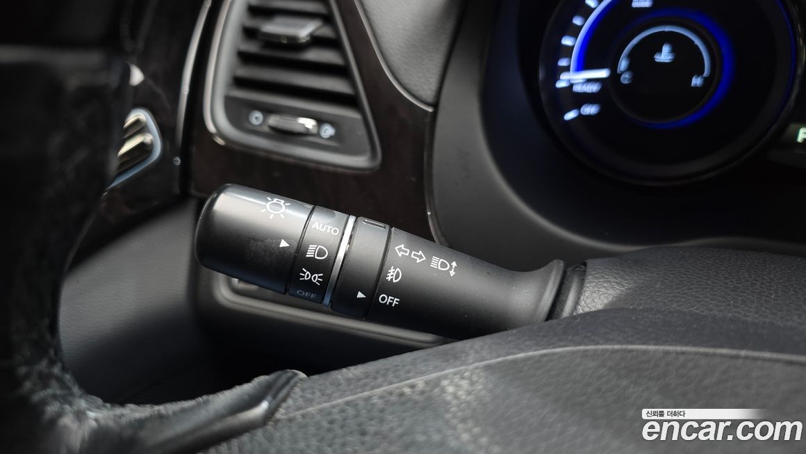 Hyundai Grandeur 2015