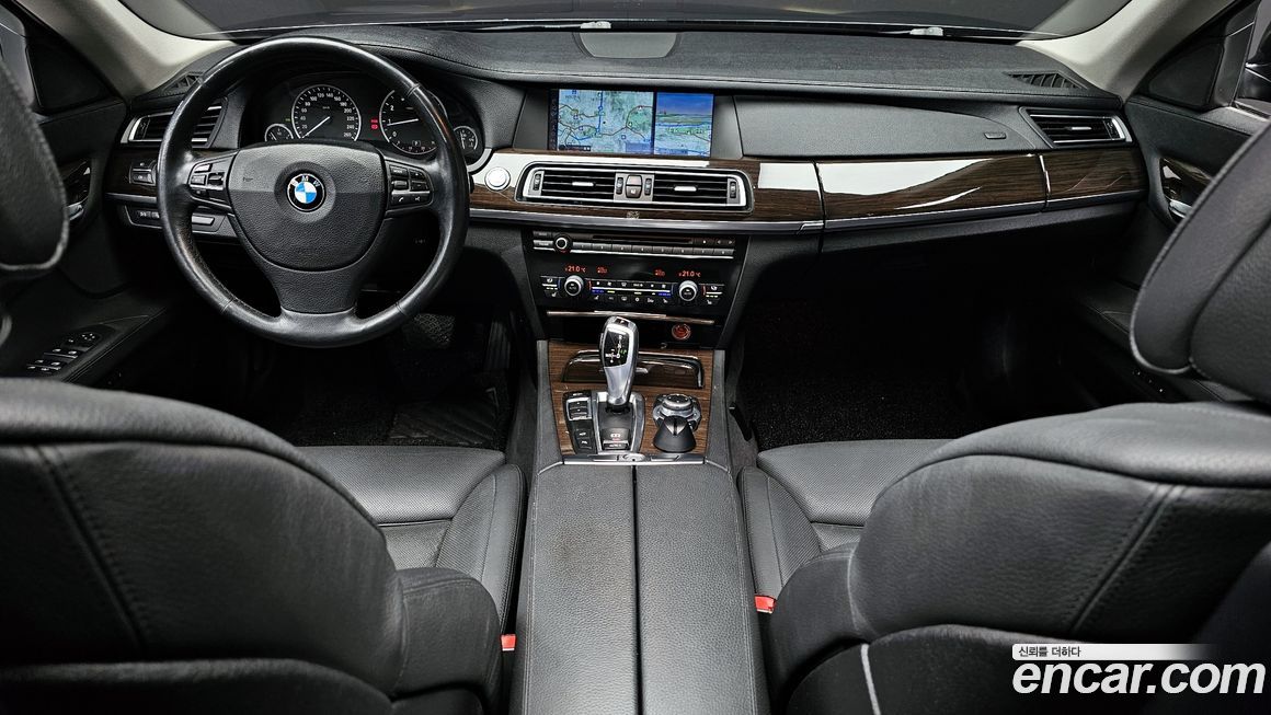 BMW 7-Series 2009