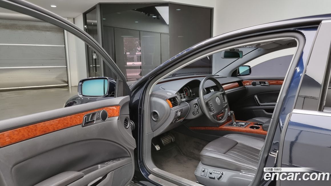 Volkswagen Phaeton 2008