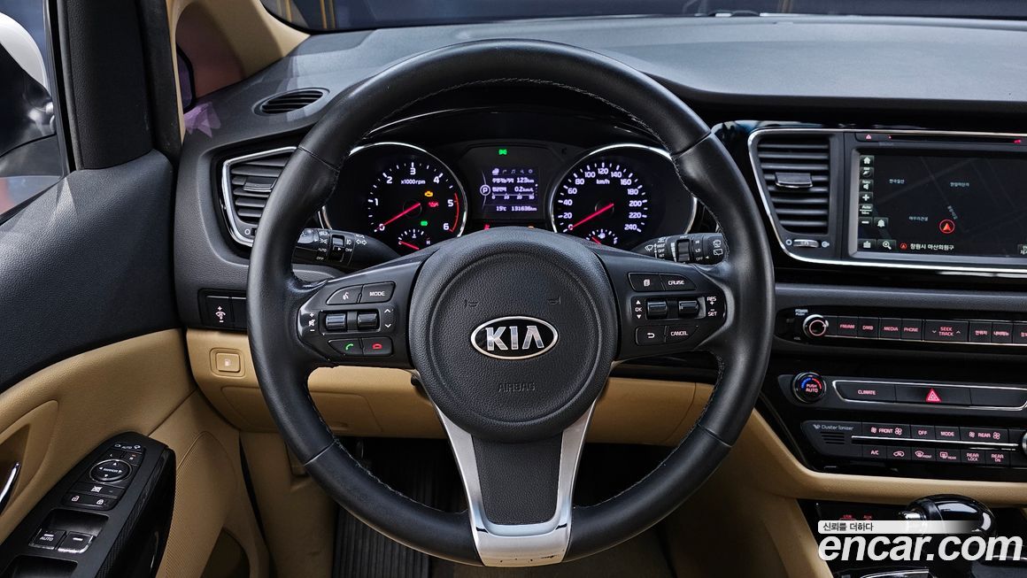 Kia Canival 2016
