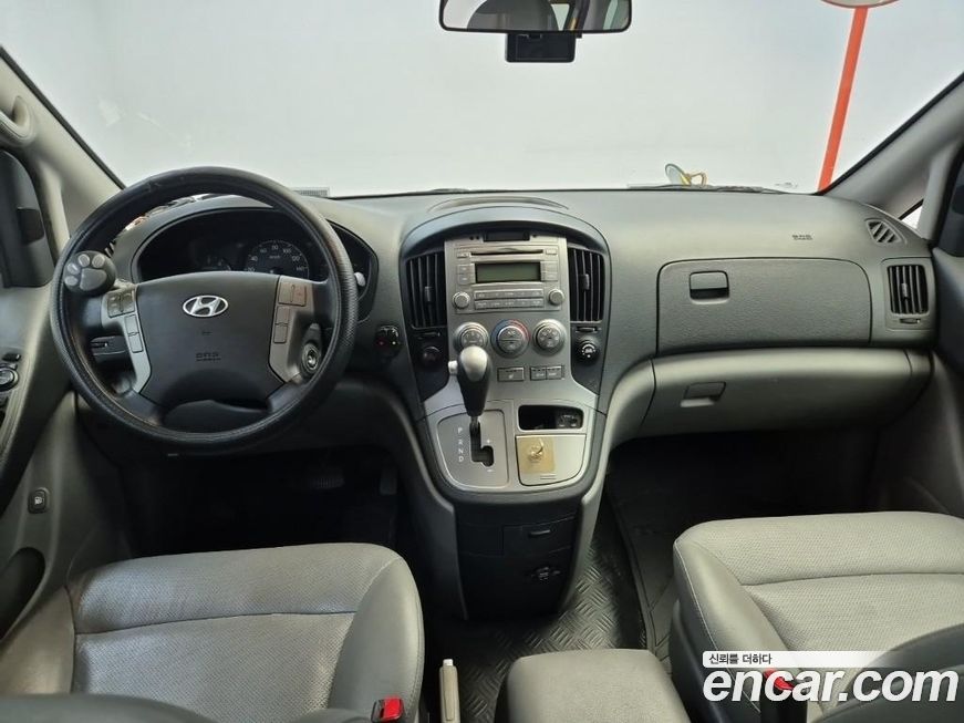 Hyundai Starex 2016