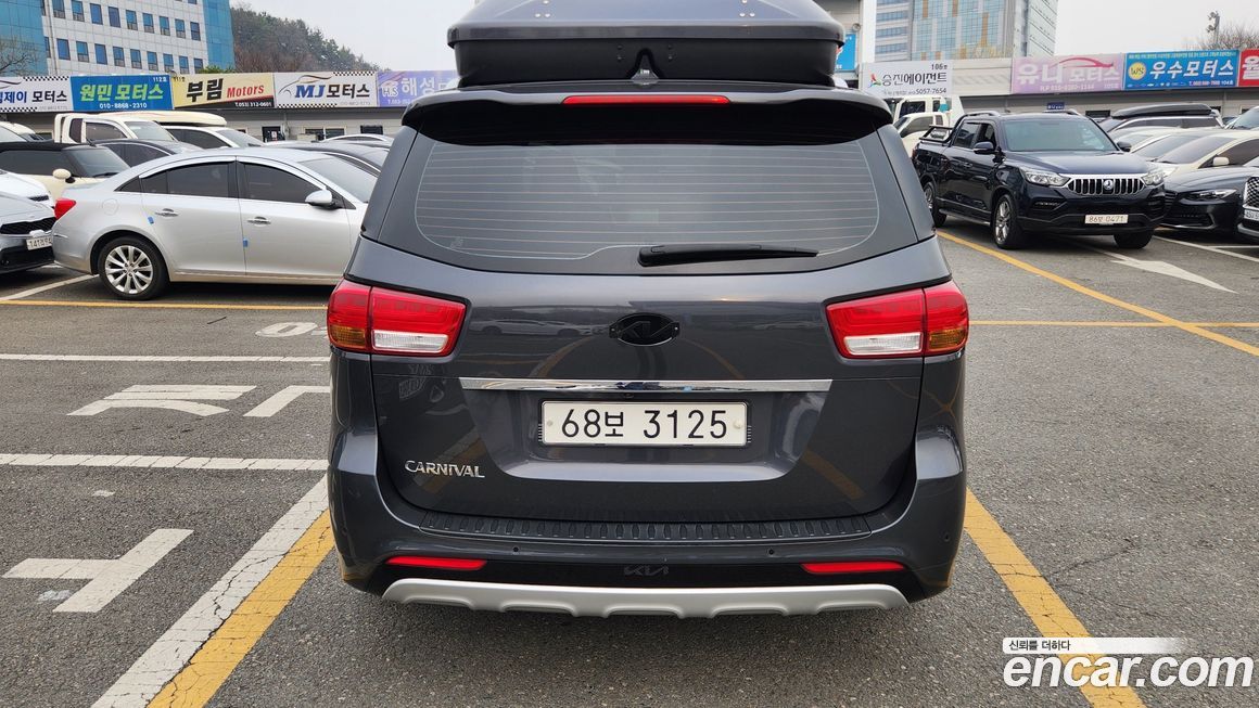 Kia Canival 2016
