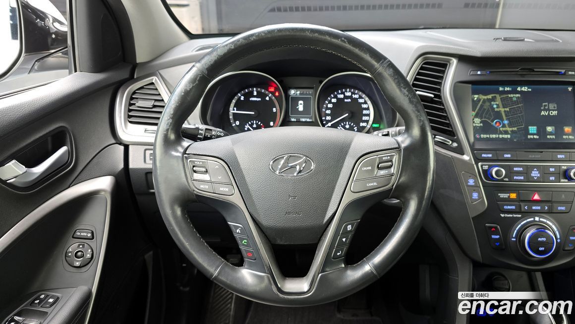 Hyundai Santafe 2016