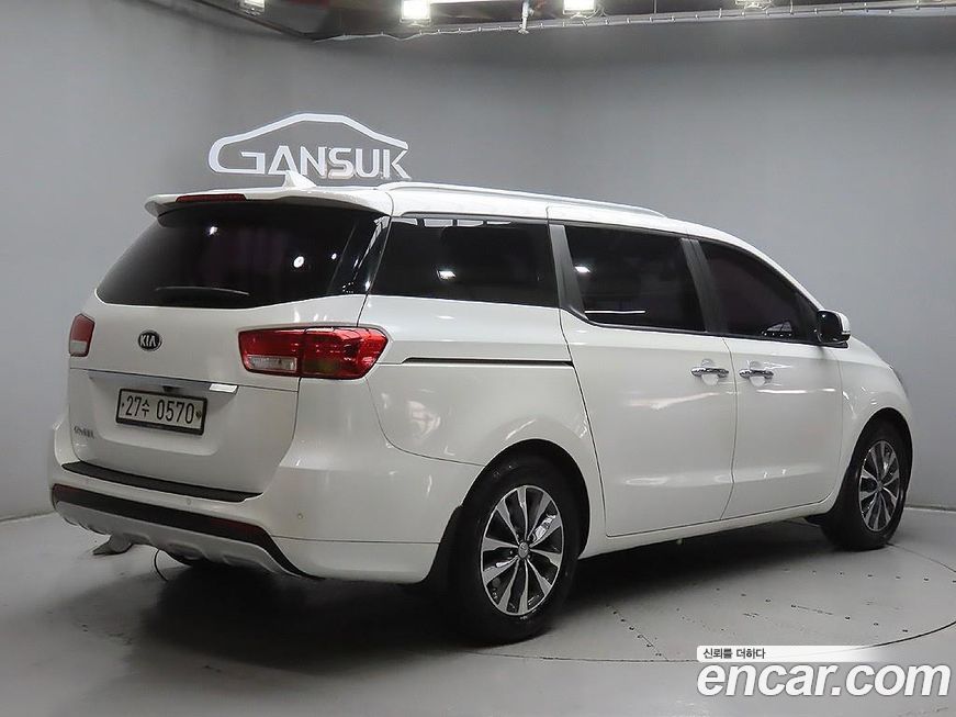Kia Canival 2017