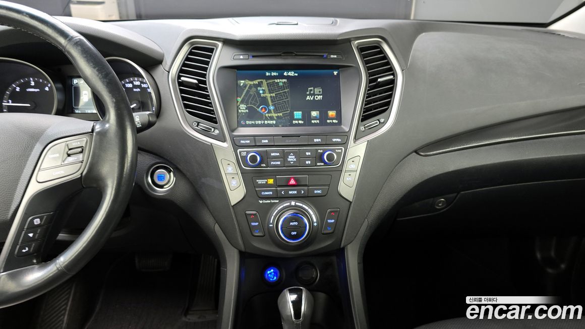 Hyundai Santafe 2016