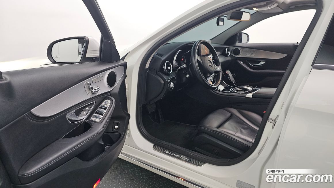 Mercedes-Benz C-Class 2015