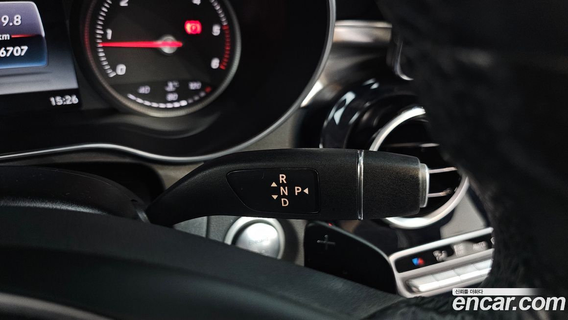 Mercedes-Benz C-Class 2015