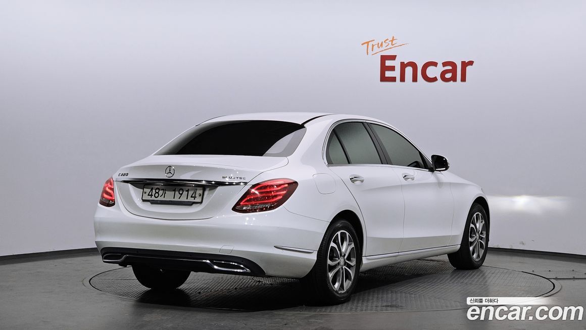 Mercedes-Benz C-Class 2015