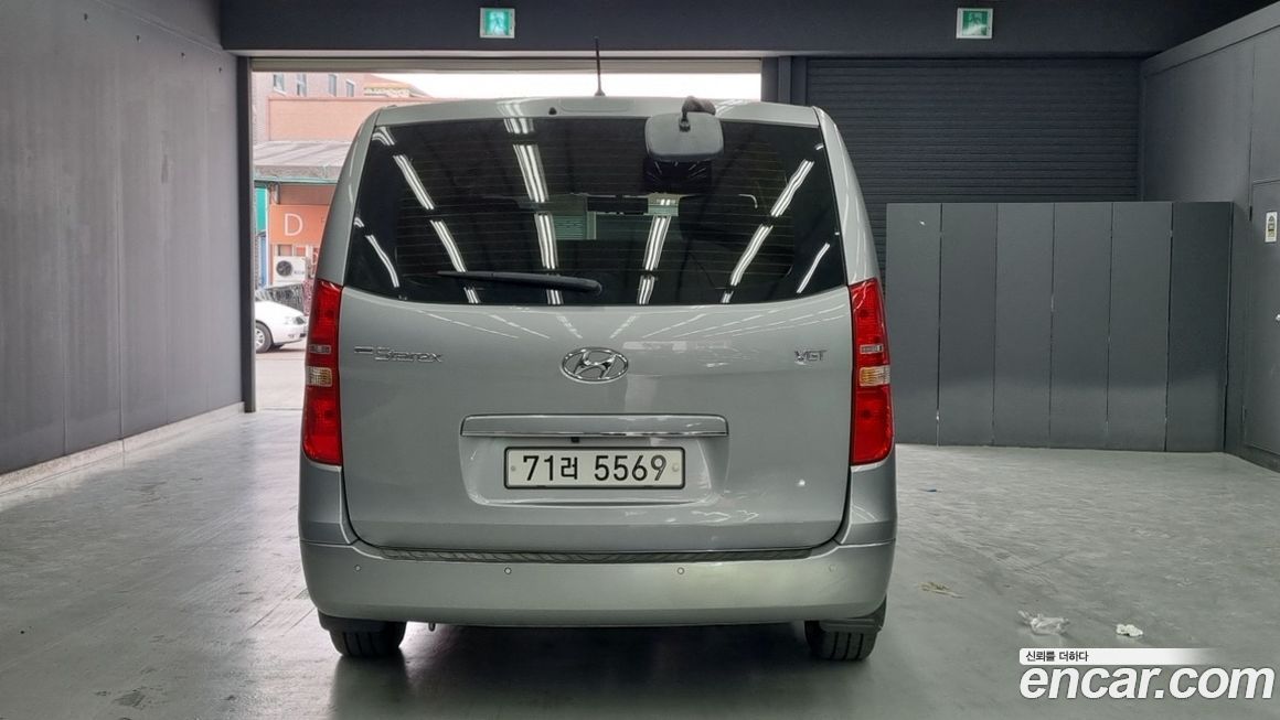 Hyundai Starex 2018