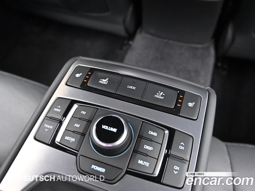 Hyundai Genesis 2016