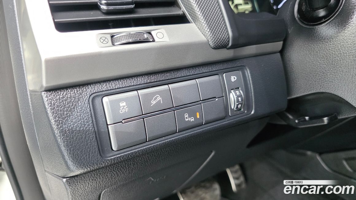 KG_Mobility_Ssangyong Rexton 2019