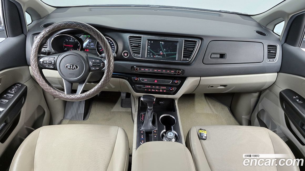 Kia Canival 2019