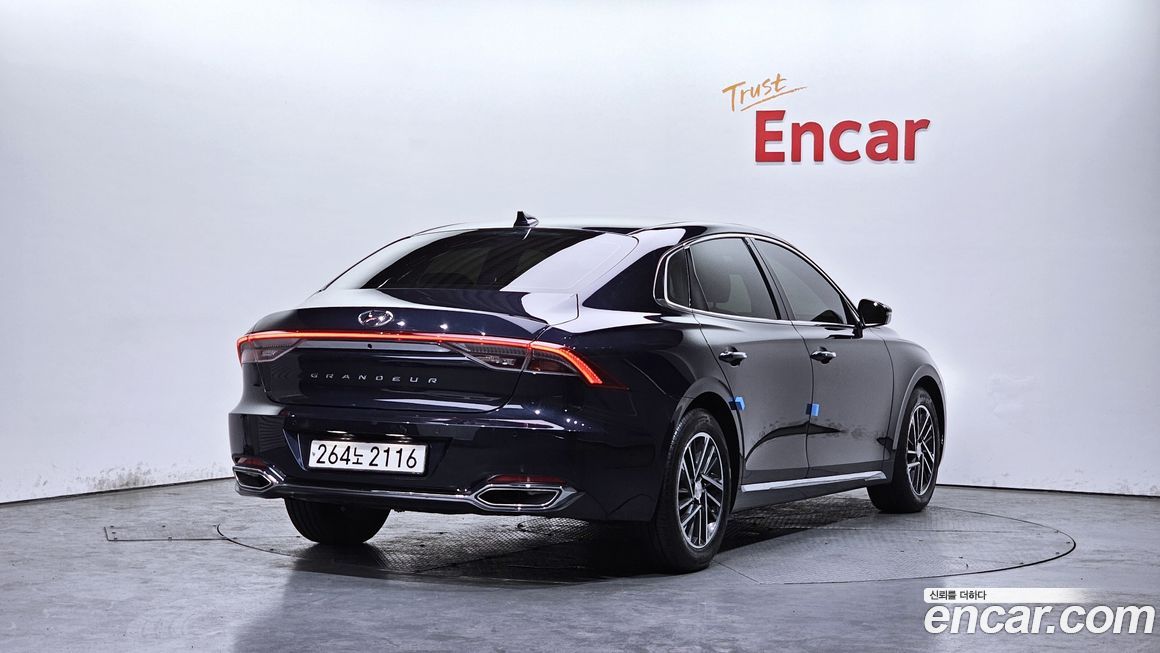 Hyundai Grandeur 2021