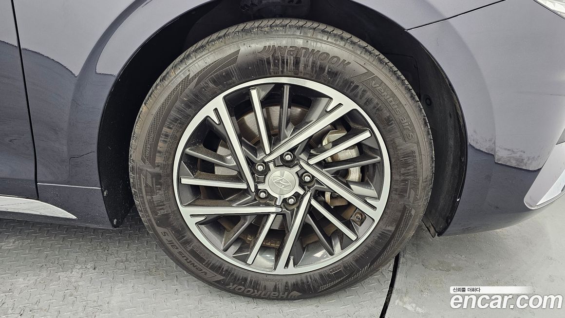 Hyundai Grandeur 2021