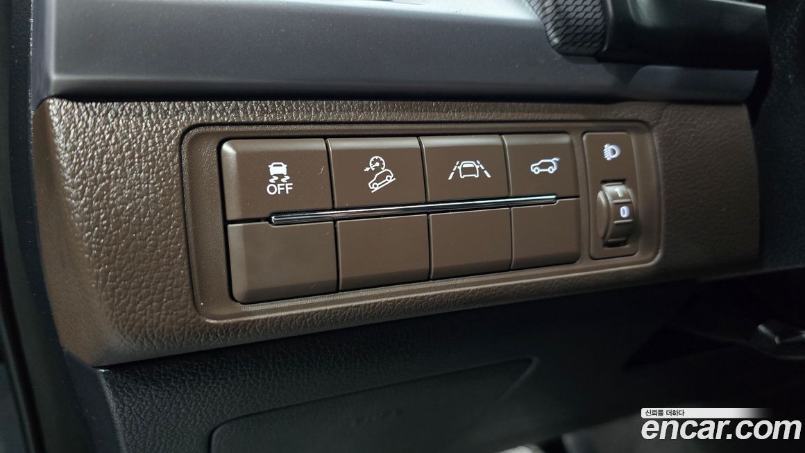 KG_Mobility_Ssangyong Rexton 2023