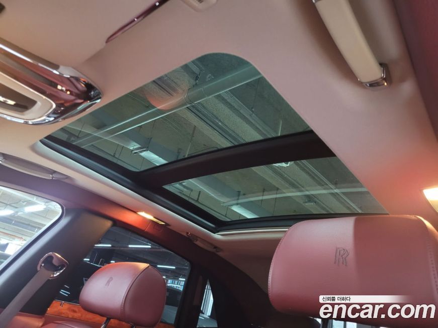 Rolls-Royce Ghost 2010