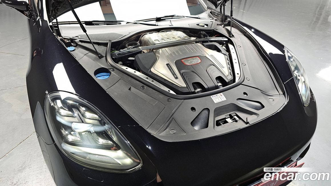 Porsche Panamera 2020