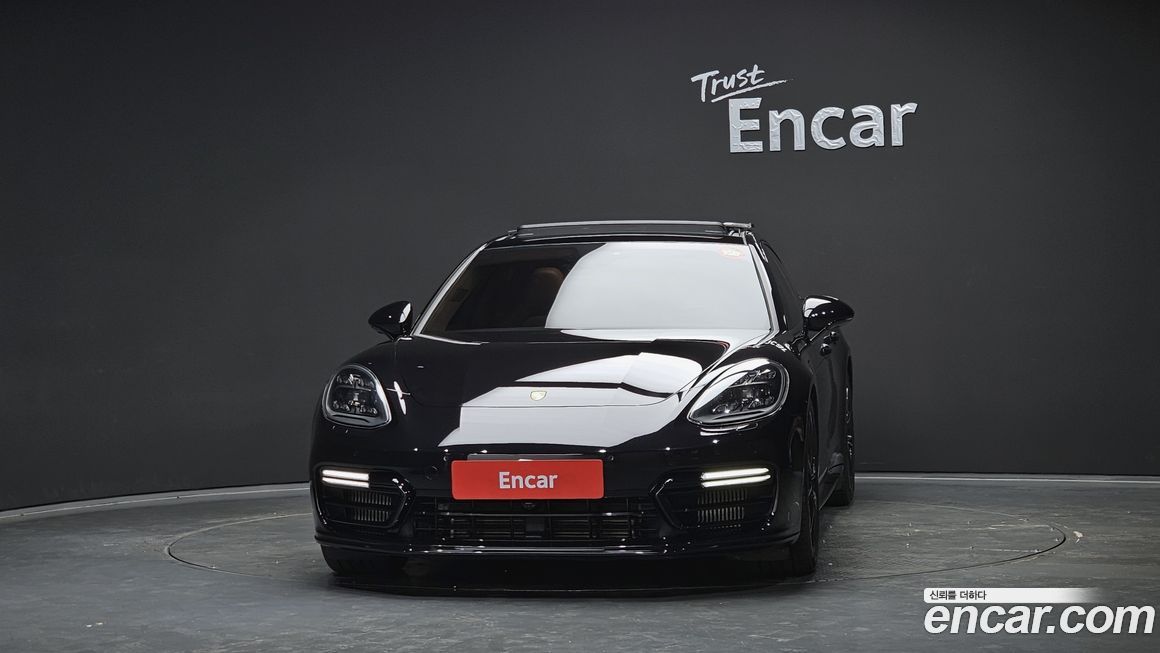 Porsche Panamera 2020