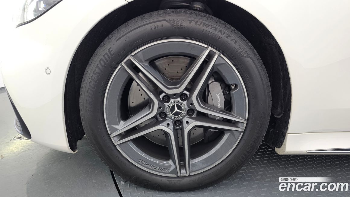 Mercedes-Benz S-Class 2022