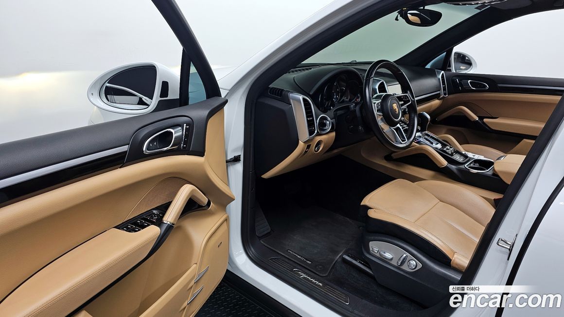 Porsche Cayenne 2016