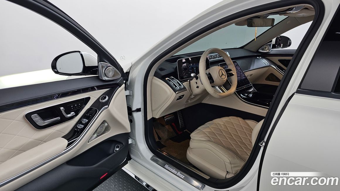 Mercedes-Benz S-Class 2022