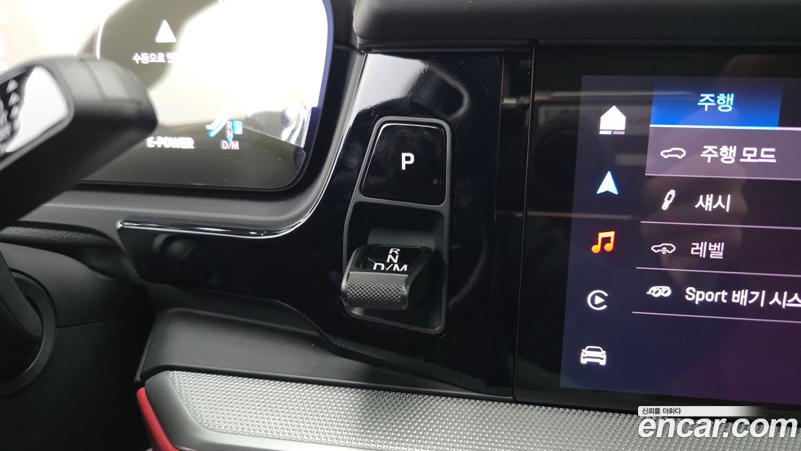 Porsche Cayenne 2025