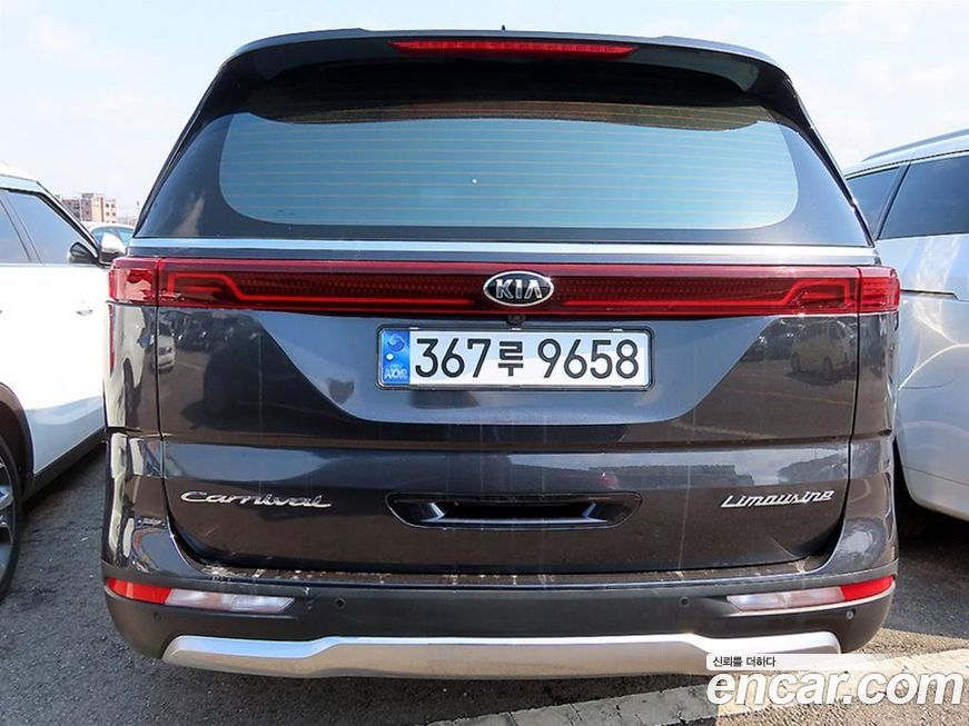 Kia Canival 2021