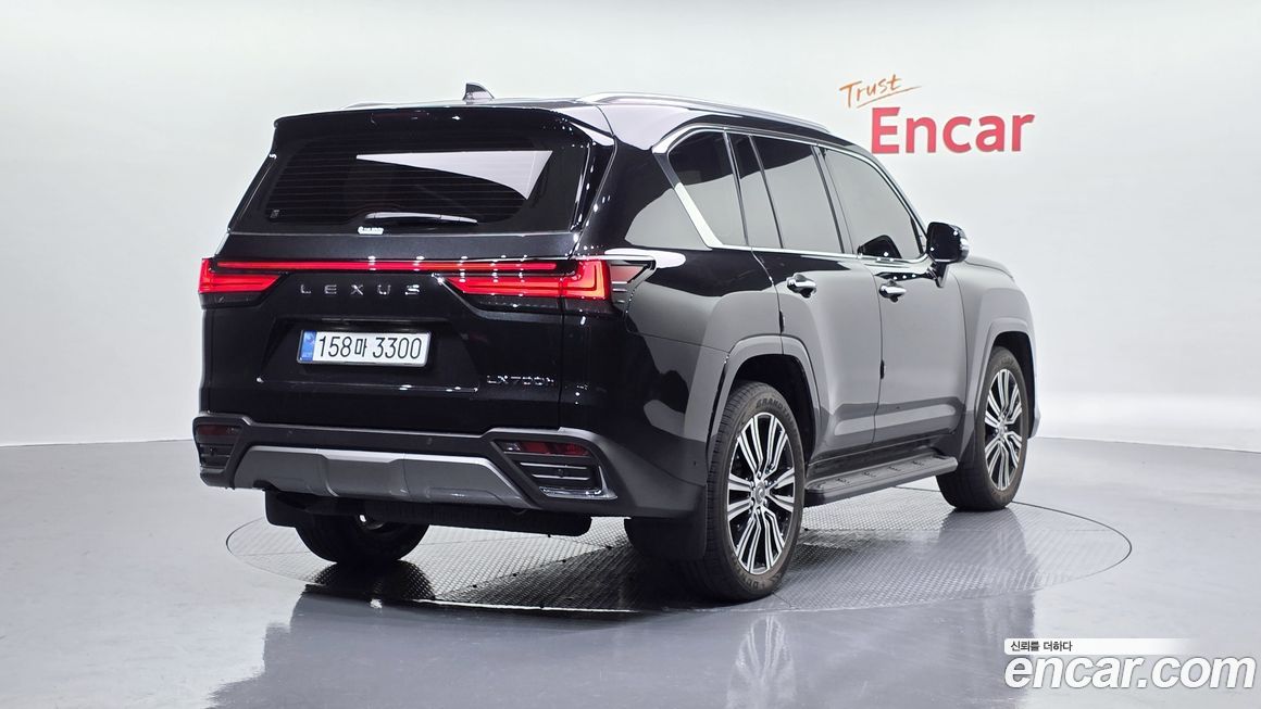 Lexus LX 2025