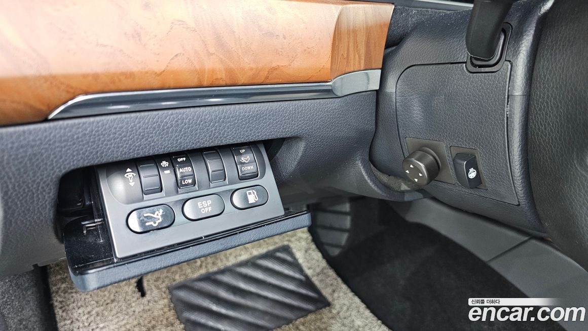 KG_Mobility_Ssangyong Chairman 2013