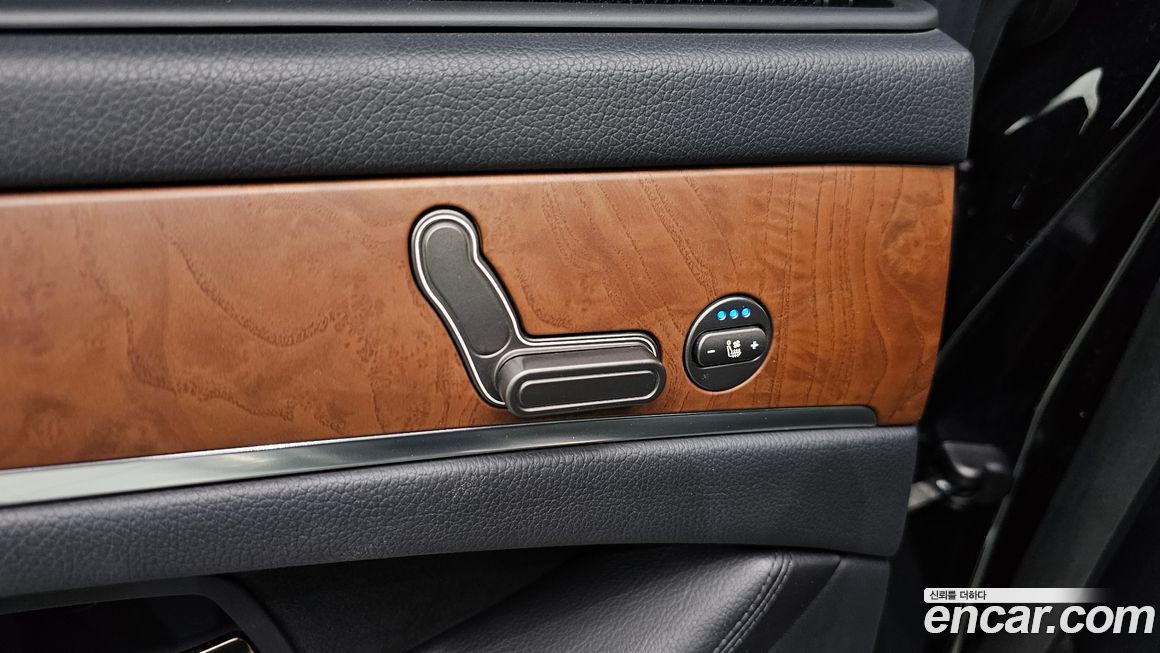 KG_Mobility_Ssangyong Chairman 2013