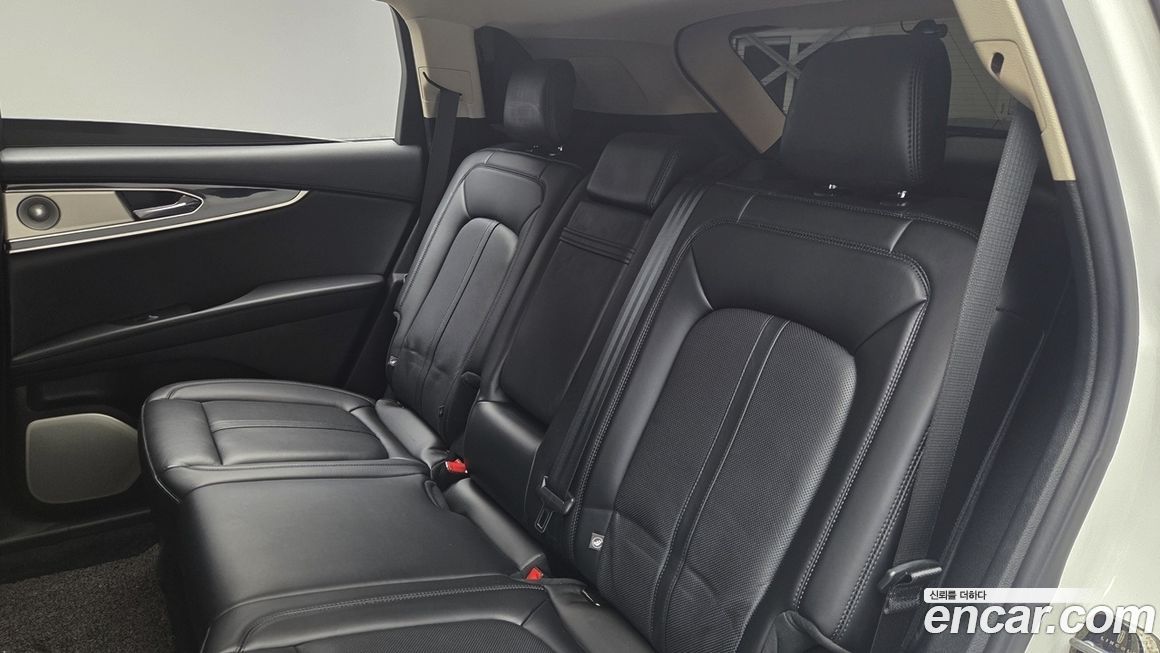 Lincoln Nautilus 2022