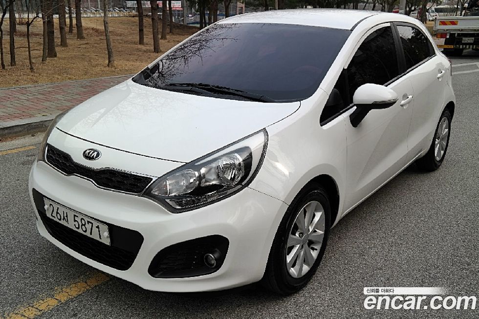 Kia pride 2014