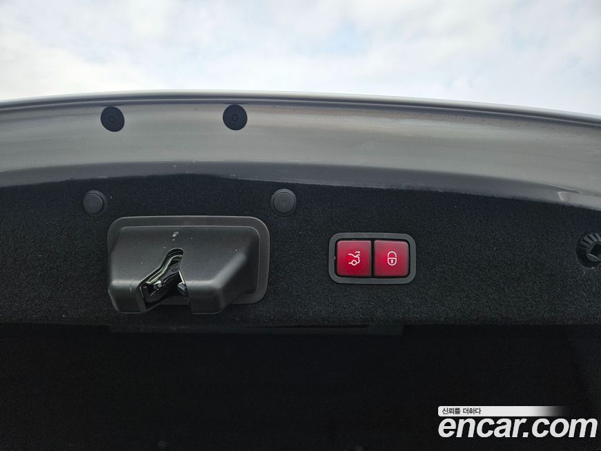 Mercedes-Benz S-Class 2018