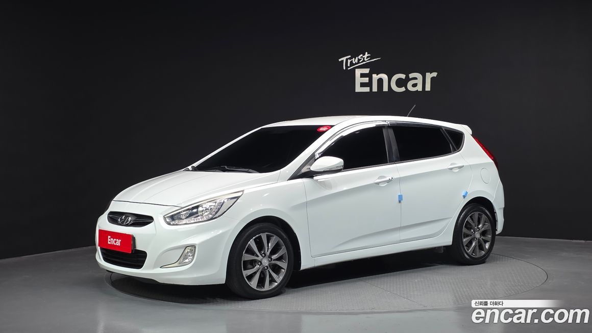 Hyundai Accent 2015
