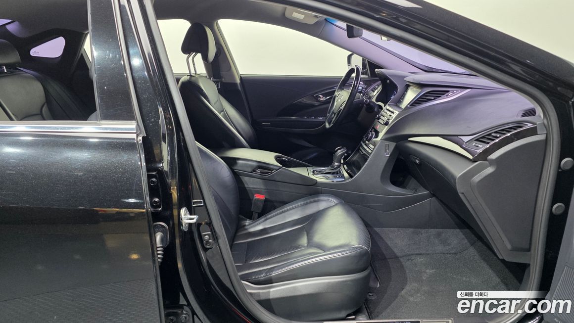 Hyundai Grandeur 2016