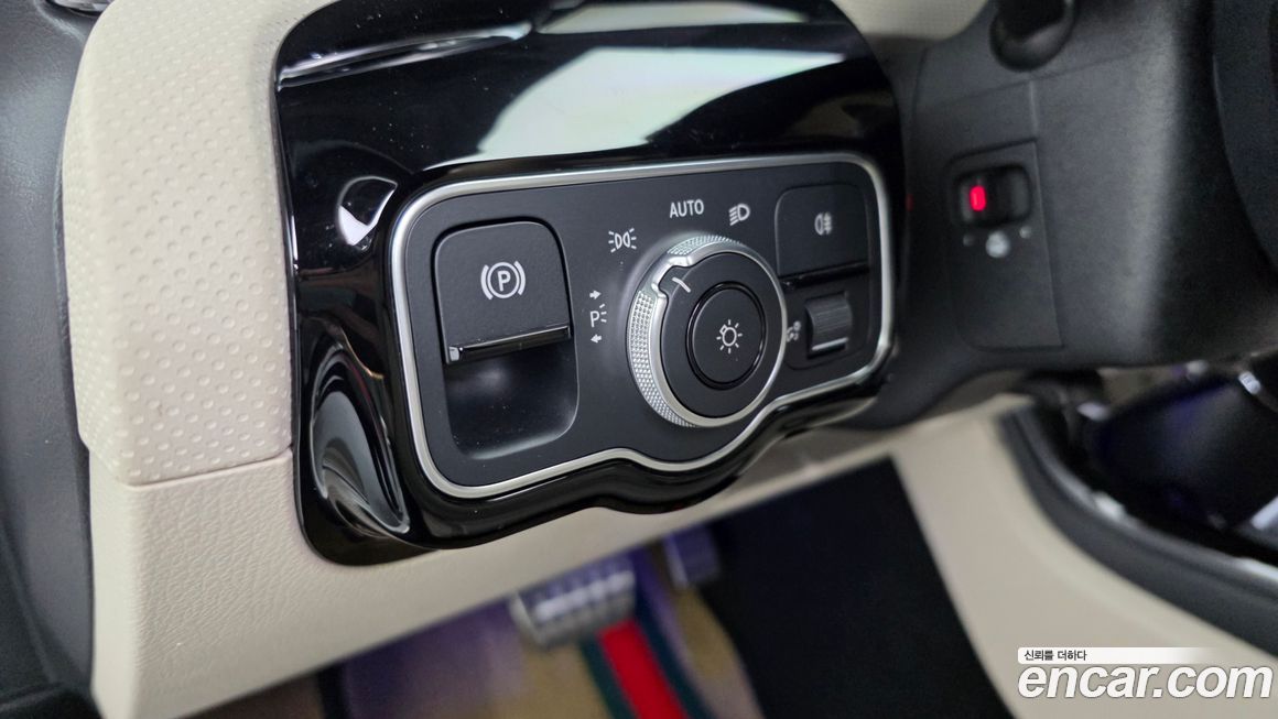 Mercedes-Benz A-Class 2023