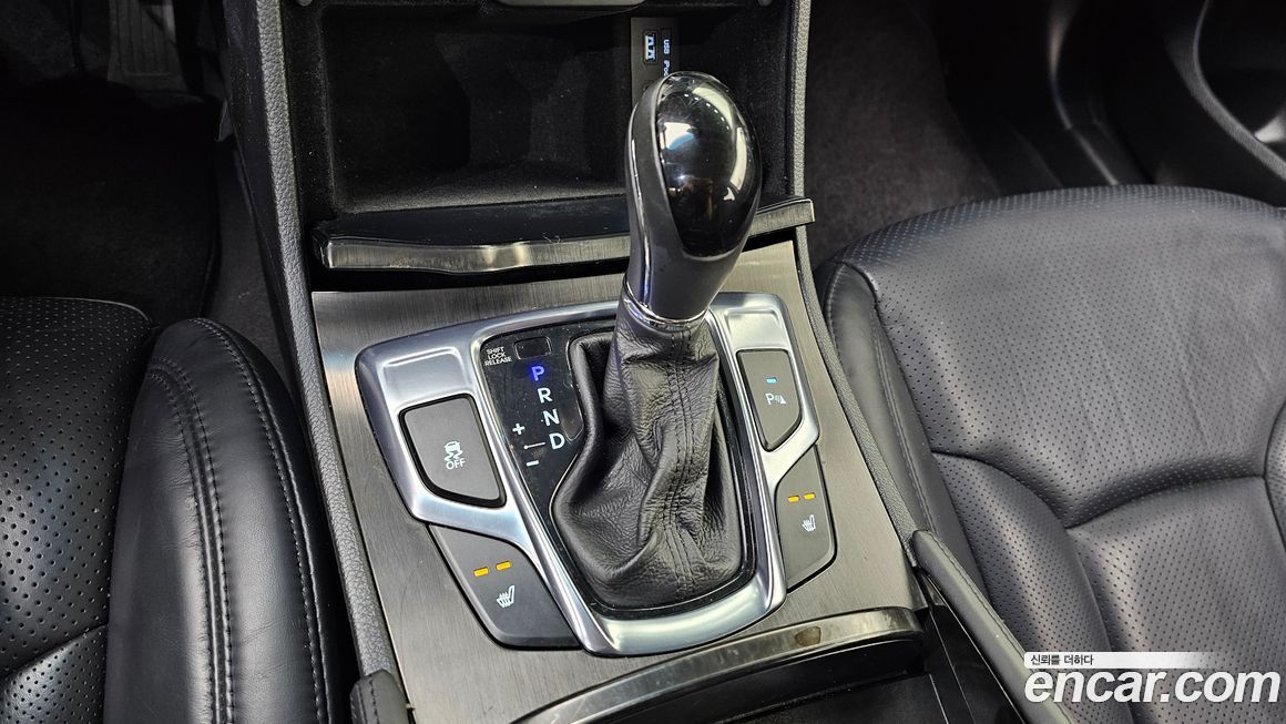 Hyundai Grandeur 2016