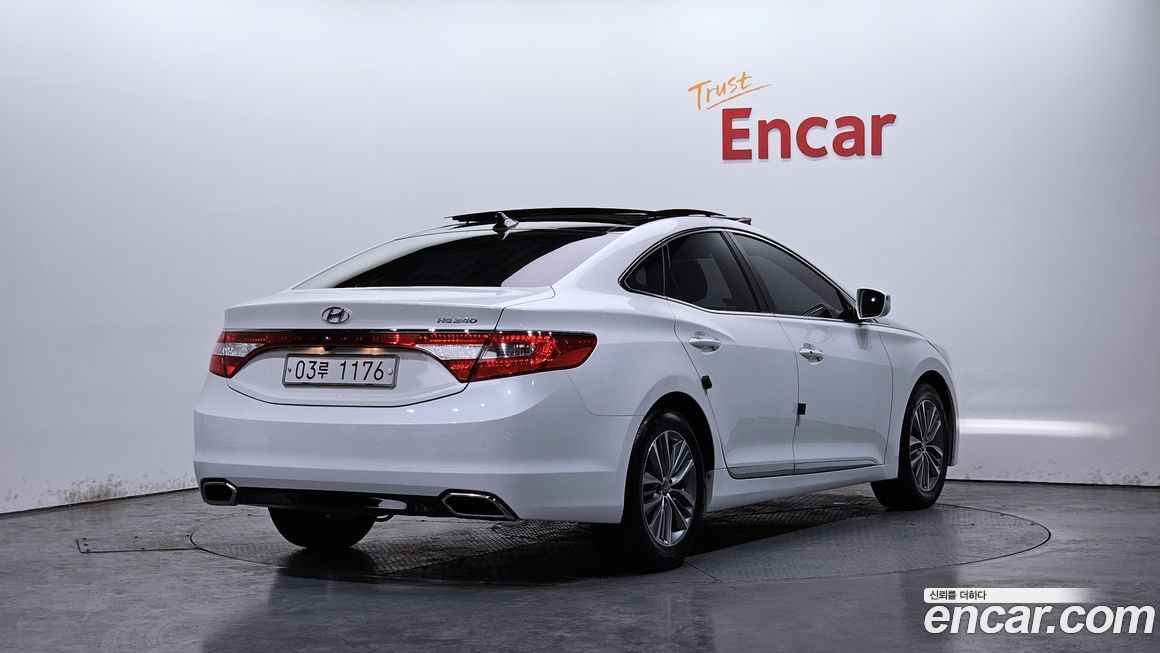 Hyundai Grandeur 2016