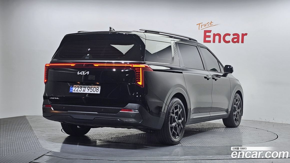 Kia Canival 2025