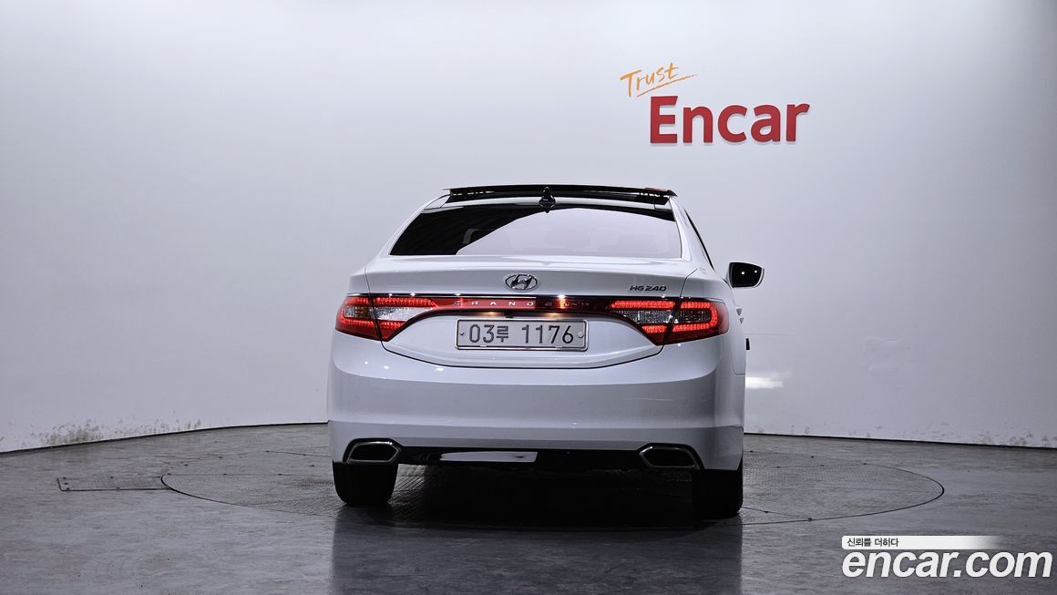 Hyundai Grandeur 2016