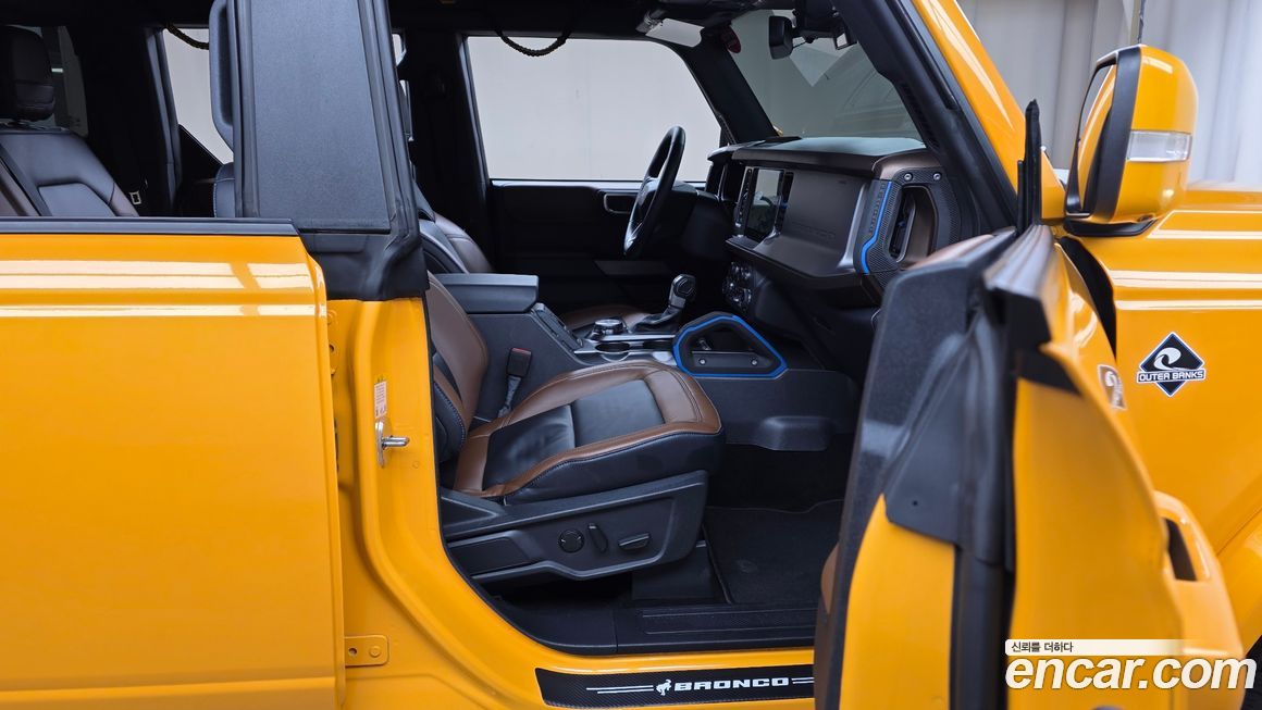 Ford Bronco 2022