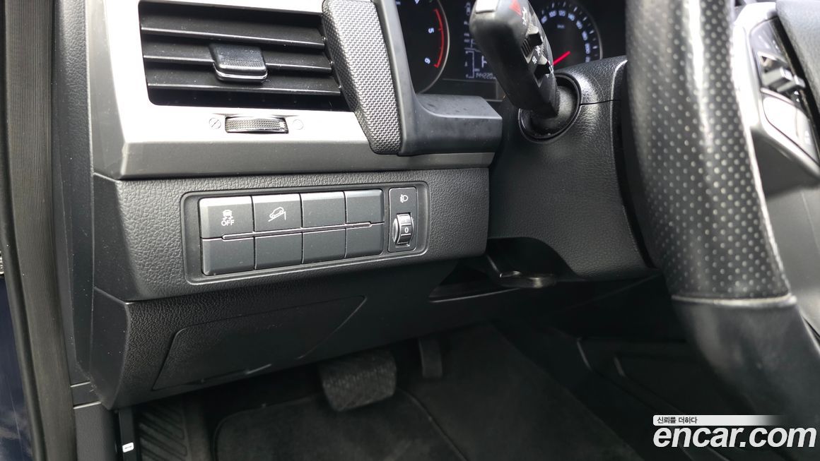 KG_Mobility_Ssangyong Rexton 2019