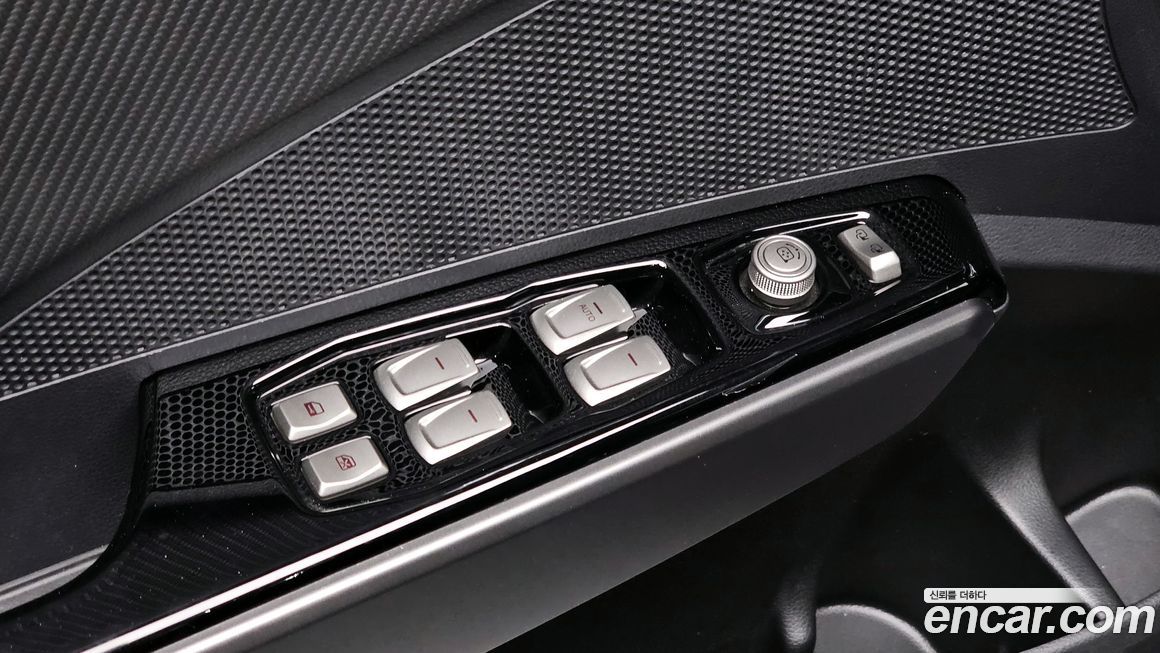 KG_Mobility_Ssangyong TIBOLI 2017