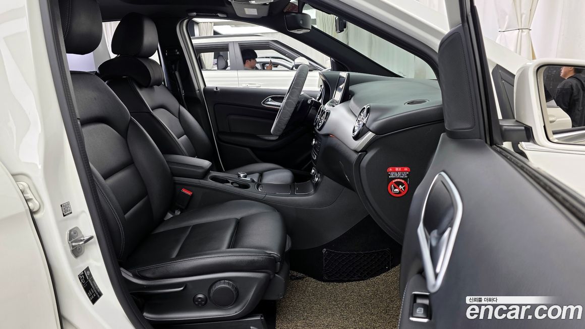 Mercedes-Benz B-Class 2018