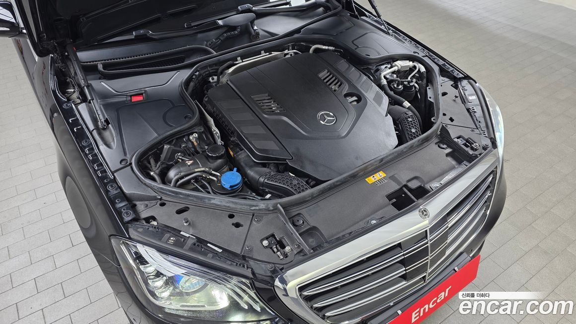 Mercedes-Benz S-Class 2019