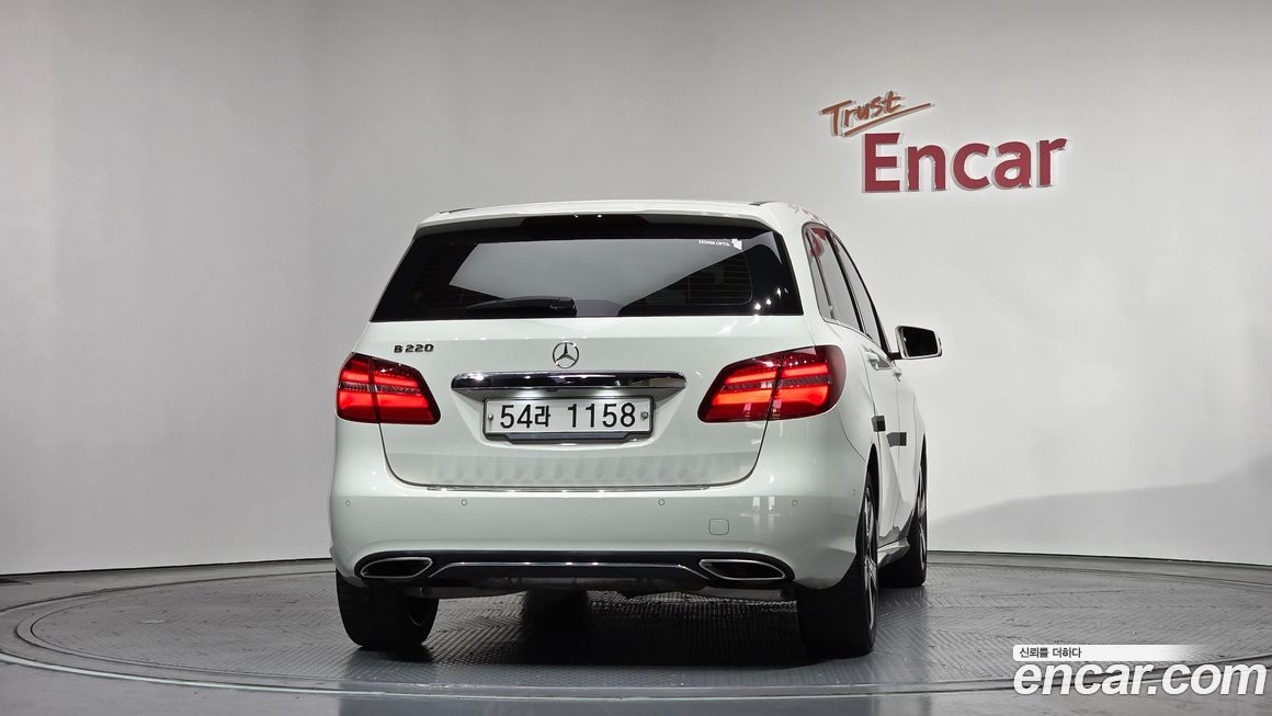 Mercedes-Benz B-Class 2018