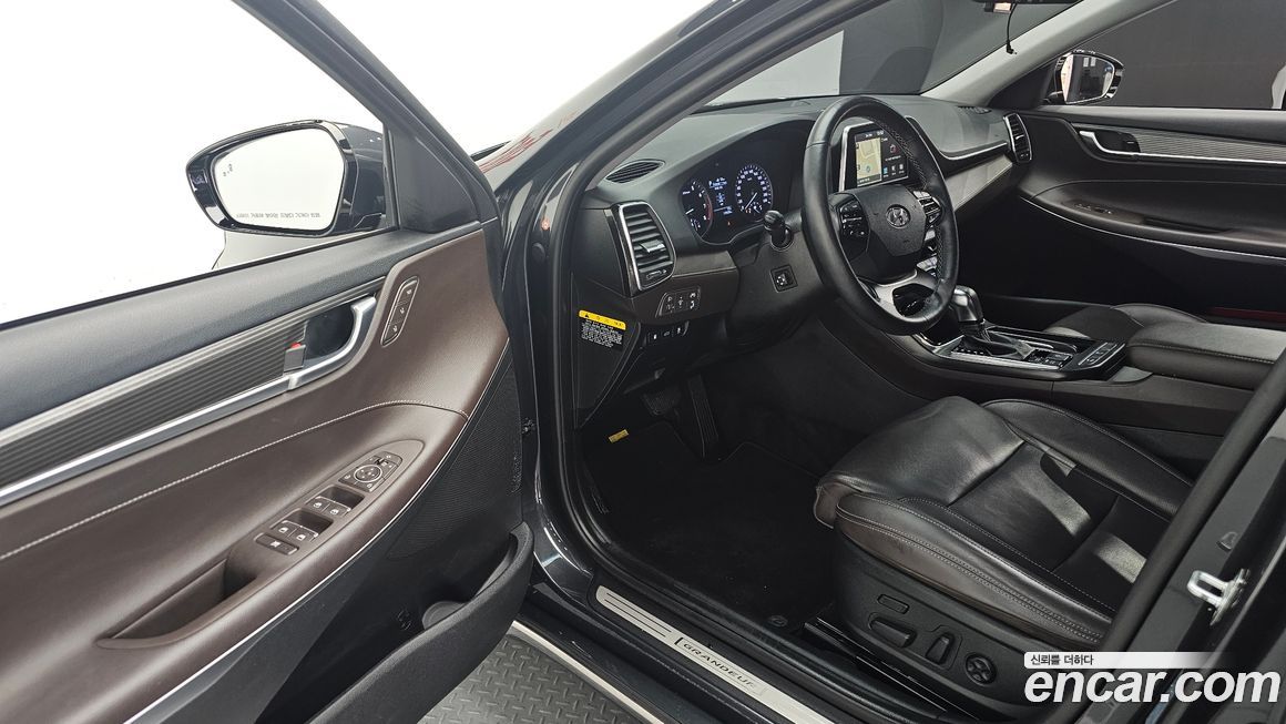 Hyundai Grandeur 2017