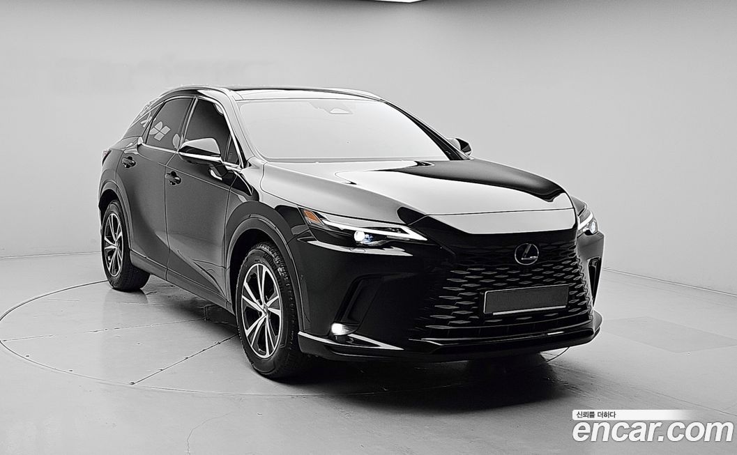 Lexus RX 2025
